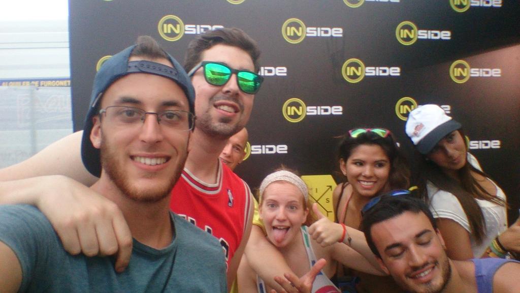 AlvaroLudic99's tweet photo. #InsideArenal @Danis_Rodman @DannyMX48 @AndrexXLol @InsideShops http://t.co/mpNSDRQCLz