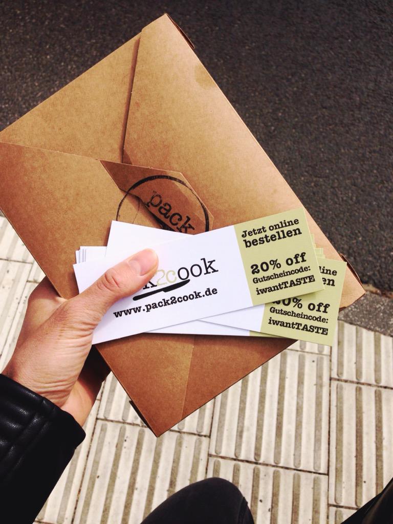 Distributing taste with our new flyers in Berlin. Happy tasteful weekend. Stay tuned on #Crowdfunding #startnext