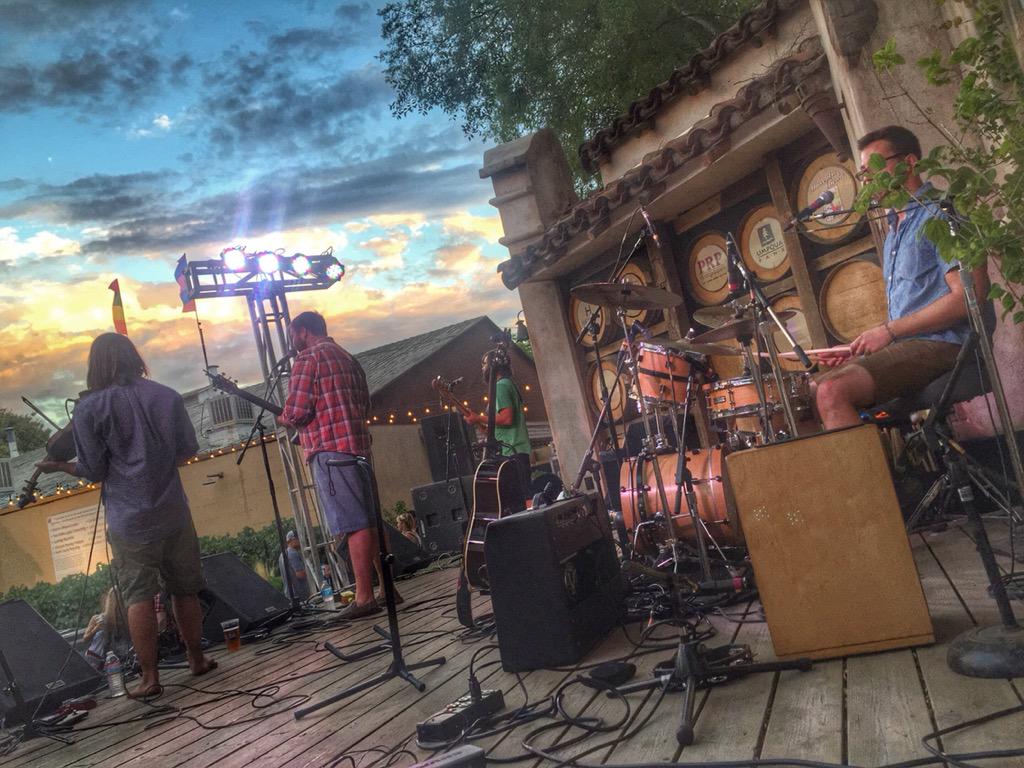 AdamMontiel's tweet photo. Friends @MoonshinerMusic on the #MissionSquare Stage last night @CaMidStateFair #MidStateFair http://t.co/xbUGDtZAXP