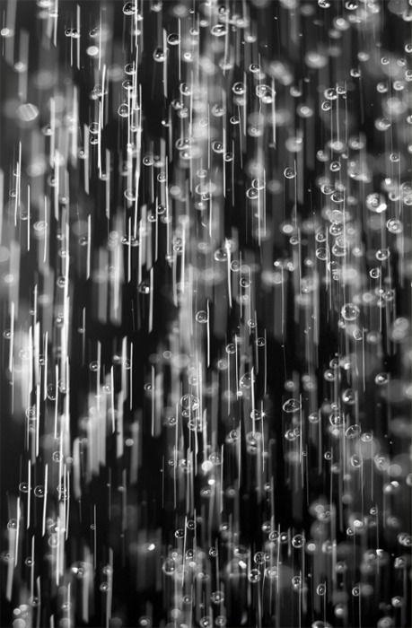 Rainscapes! Almost like a visual orchestra. bit.ly/1JVW9YG <a href="/USEReady_CTO/">Andy (Anand) Vadul</a> <a href="/drushti22/">DRU</a> <a href="/exantage/">exantage</a> <a href="/UdayaHegde/">Uday Hegde</a>