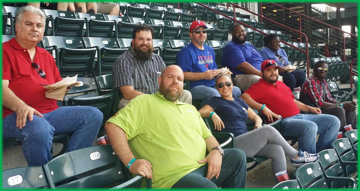 mediusa's tweet photo. At the Rangers/Yankees game 07.30.2015 http://t.co/n43GSrntV6