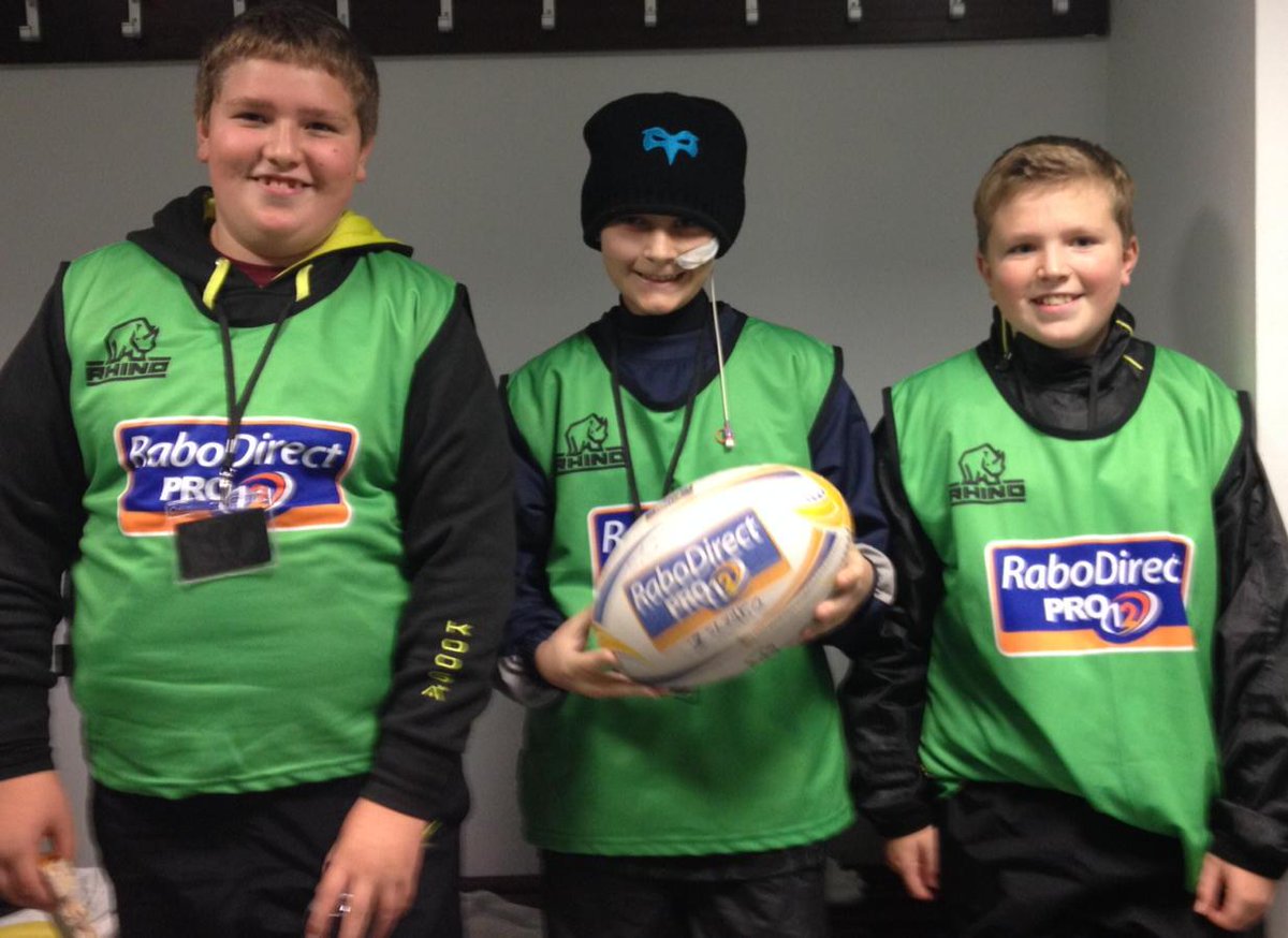 MumblingMak's tweet image. #RIPDylan proud warrior @Riddim11 - always in our hearts.

@Mumbles_RFC @ospreys  @OspreysSC