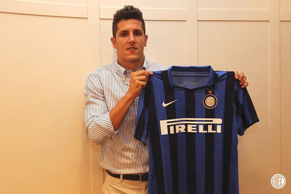 .@stevanj35 resmi menjadi pemain #Inter: inter.it/ba/news/17534 #ForzaInter #FCIM