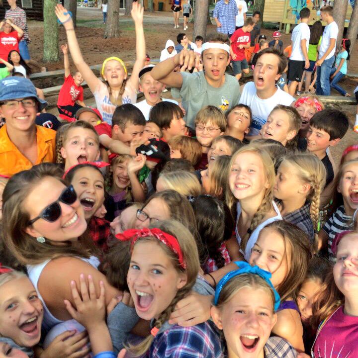 SAL_SIP's tweet photo. It's been a fun week full of sun, games, group hugs, and beautiful sunsets ❤️ Hope to see you next year, campers! http://t.co/nS4s21AVOh