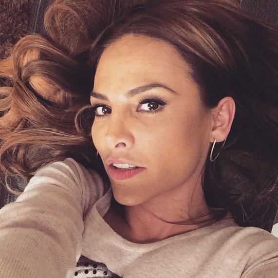 Fabiola Campomanes desktop Wallpapers