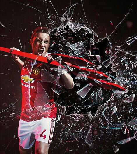 [Pic] The Adidas's model from Man United. BTW, Happy birthday, Schweini!