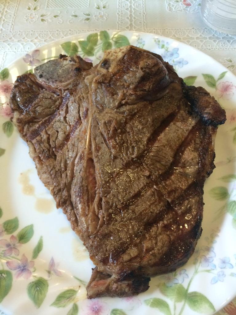 GFigThrows's tweet photo. Dinner👌🏼😏 #nofilter http://t.co/FWcBDcPEEy