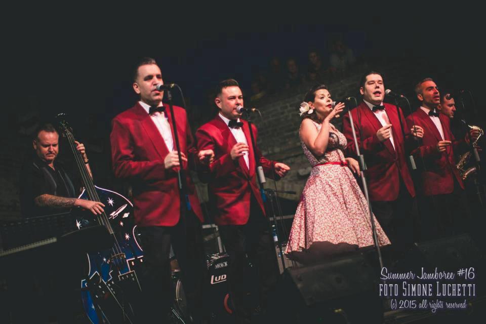 Esta noche en Senigallia (Italia) abriendo el fabuloso Summer Jamboree 2015 <a href="/SummerJamboree/">Summer Jamboree</a>