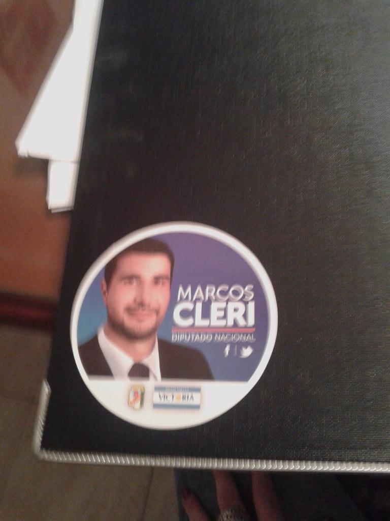 _tedetiloxfavor's tweet photo. @marcoscleri desde Acebal te apoyamos compañero!!!! ✌ @PibaPeronistaK @julisantinelli @VaneSANTINELLI http://t.co/VBB4vaoJ4n