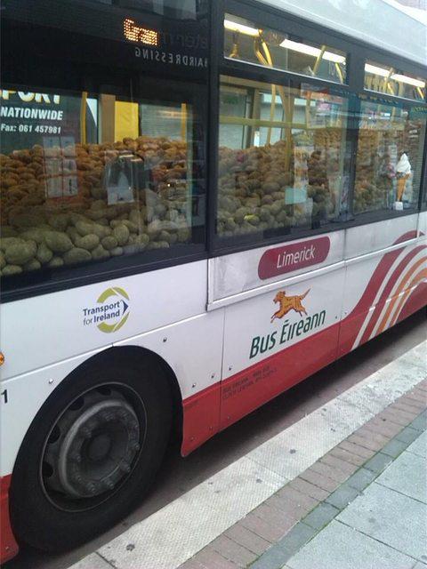 Funny_Material's tweet photo. WTF?! http://t.co/aoIhc60qS2