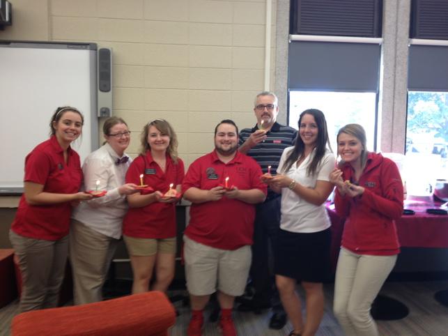 JBarr2225's tweet photo. @CalebLieuJames @UCMOCOEADV @BeckytheRep #ChooseEd #ChooseCookies http://t.co/jhW9eN88OC