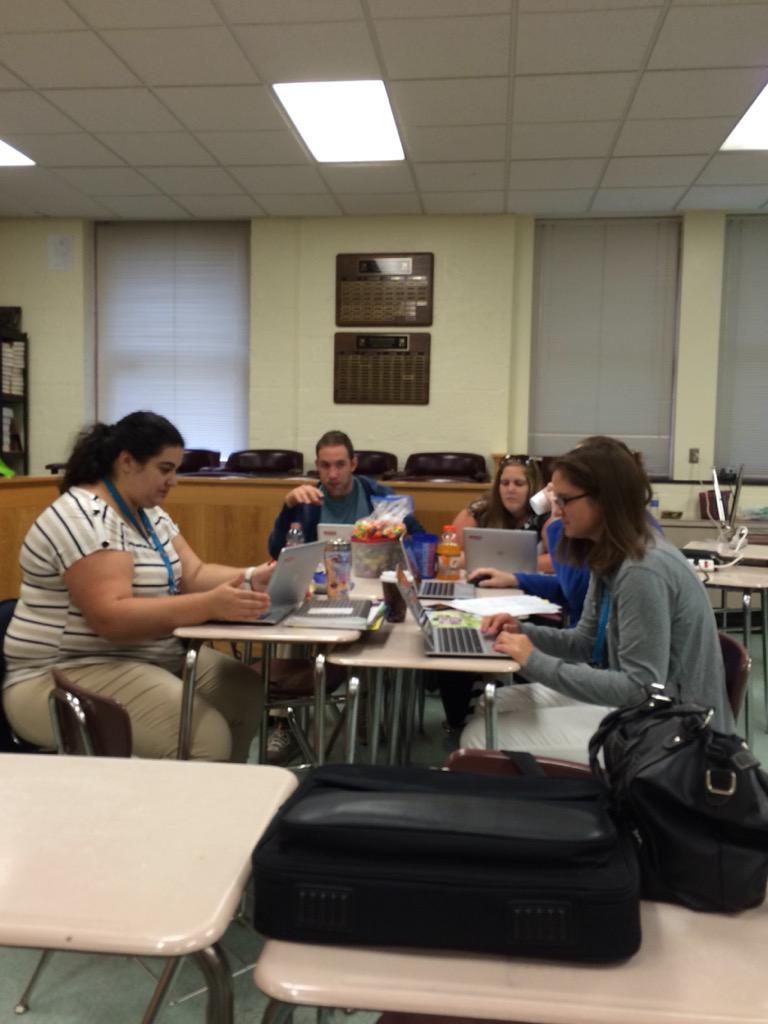 Office of World Lang tweet media