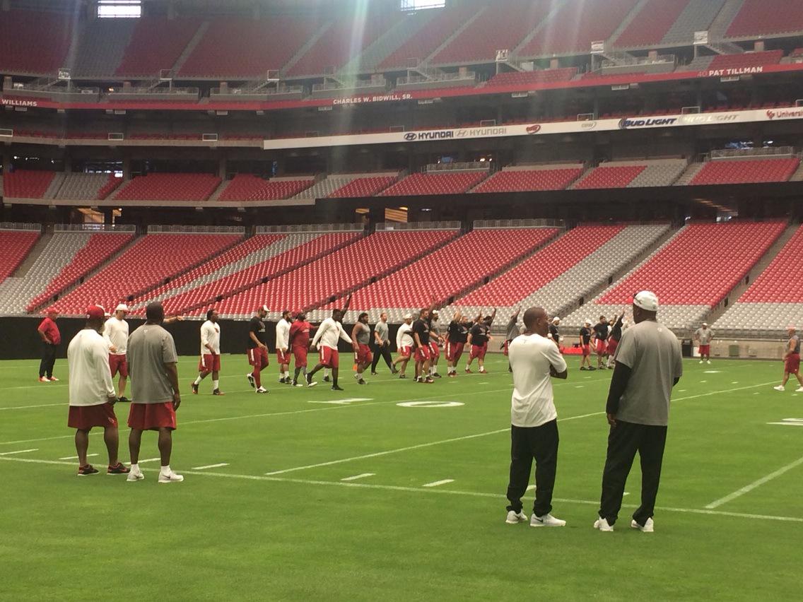 RSaenzFox10's tweet image. And so it begins. The #nfl #runtest starts it all #cardscamp