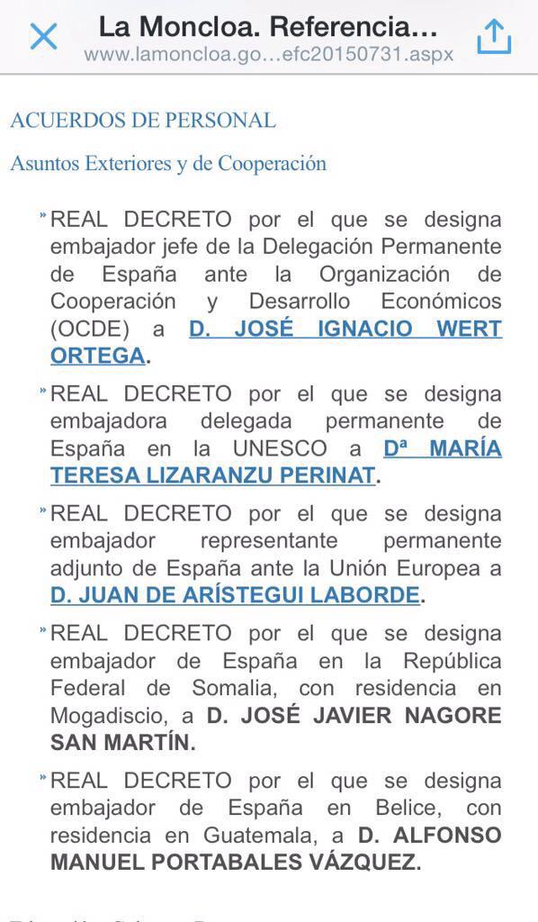 #WERT Destruir la educación tiene premio: casa de 500 m en París,10.000€ al mes,chófer,criados ow.ly/QlfW4