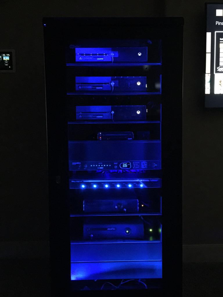 ProgressiveHA's tweet image. Just finished this cool #Xbox Gaming Room. Powered by @RTICorp @Sony @KeyDigitalHQ @Xbox @panamax #liveinstall #yyc