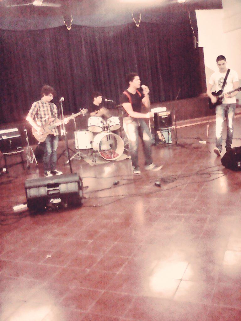 SanclePJE's tweet photo. Presidente Franco grupo 2 #ConcertTime3 #preseleccion http://t.co/3meICRFqbx