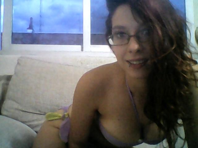 Hoy #bikiniREVERSIBLE !!! As&iacute; de fresquita estoy!!! VIENES A VERME?? http://t.co/1ANX1EbHtI @VideochatErotix<a href="/tag/bikinireversible"class="tags">#bikiniREVERSIBLE</a>