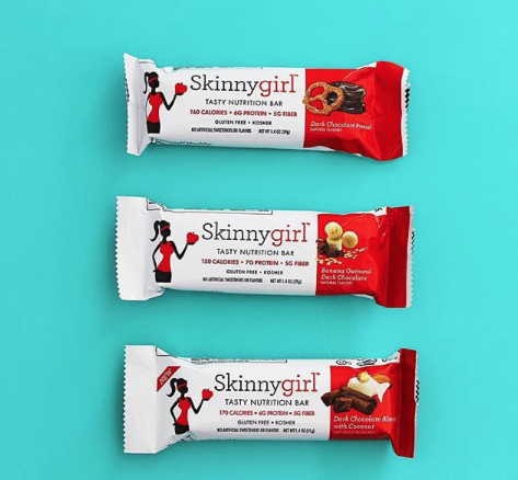 InfluensterCB's tweet photo. It's a weekend essential. @SkinnygirlDaily #skinnygirlgetshitched #IDoVoxBox http://t.co/IIpDlNX3e8