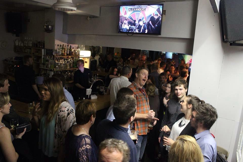 AlexandersLive's tweet photo. We're all rockin' to @TheMooCows tonight! #chester #music http://t.co/B5c2U0qfIH