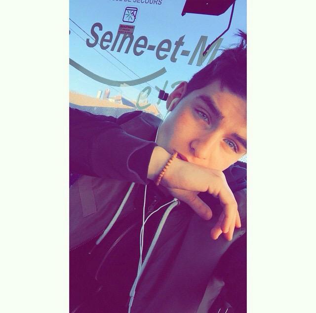 badpostboysfr's tweet photo. 👅👀 http://t.co/od9CGaL4E8