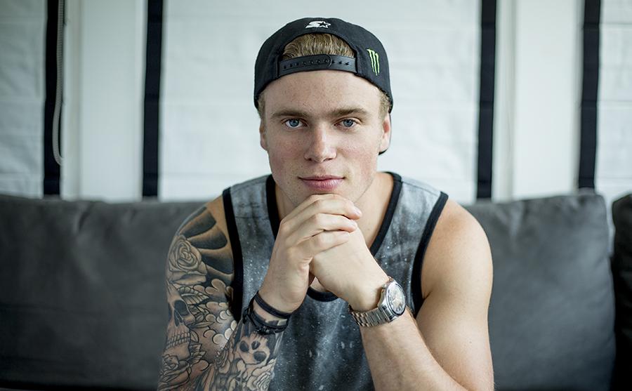 MonsterEnergy's tweet photo. We recently caught up with @guskenworthy about his Road to Recovery... See more here: http://t.co/X4i7OGLycw http://t.co/gYHQP7MRpH
