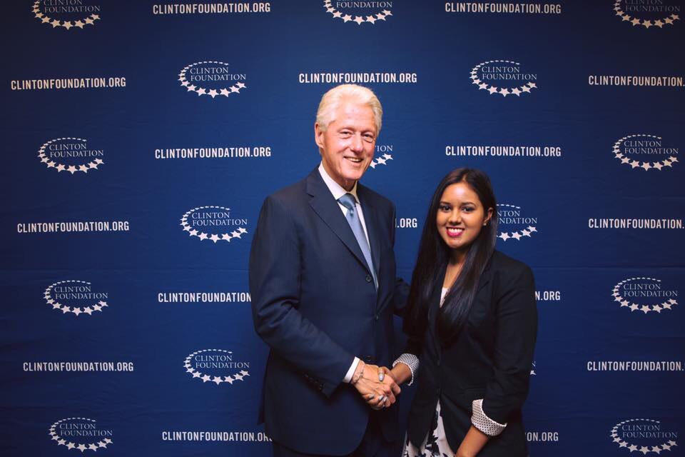 OBTJOBS's tweet photo. Our former #Bronx #YRoads trainee had this honor last week while interning at @ClintonFdn w/ @ymcanycteens! #proud http://t.co/gekXFokmhA