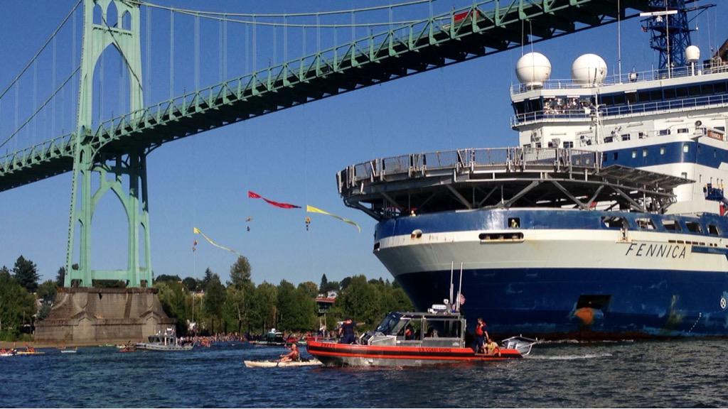ChiaraForWater's tweet image. So UNsafe. Photo Carl Wassile. #ShellNo #PDXvsShell