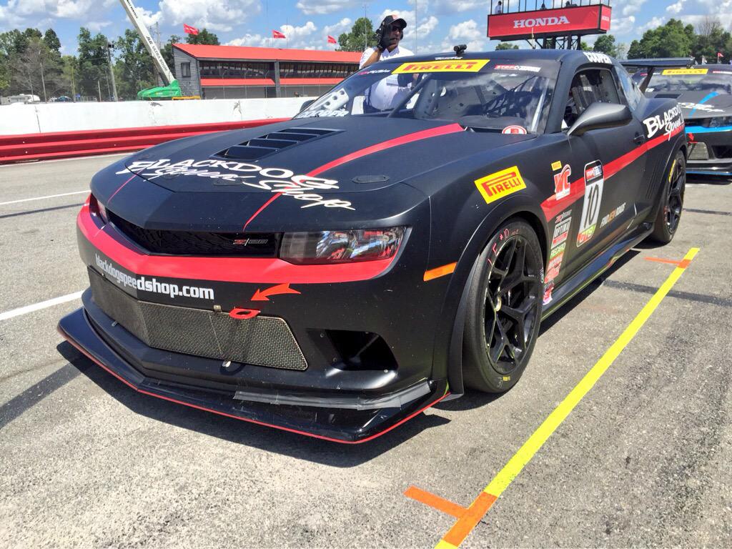 gtworldcham's tweet photo. Top 3 #GTS @Mid_Ohio #MichaelCooper @BlackdogSpeed #DeanMartin @RehagenRacing @AndrewAquilante #PhoenixPerformance http://t.co/xPgZuU8Tlt