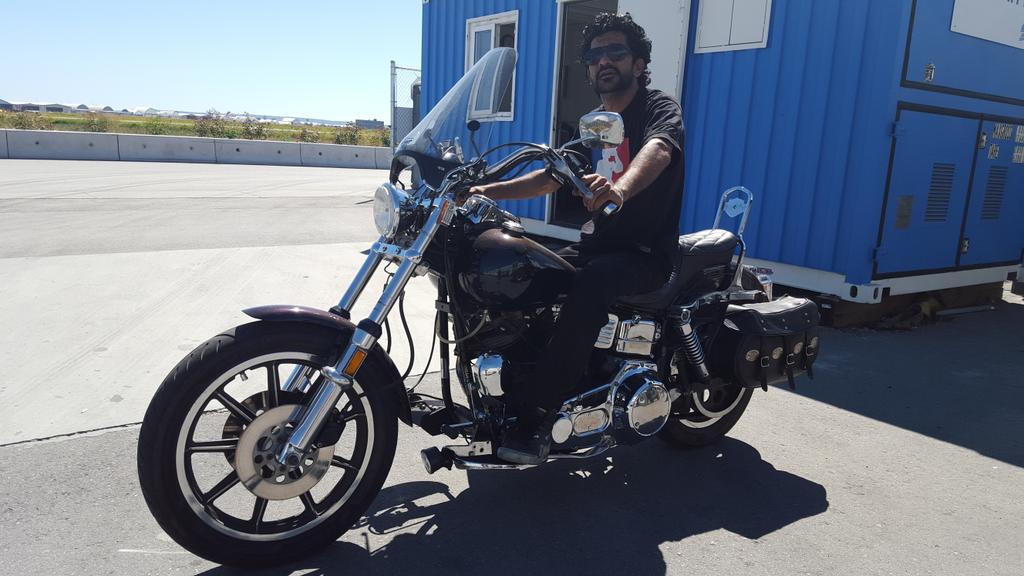 KaantaStar's tweet image. Going For A Ride.