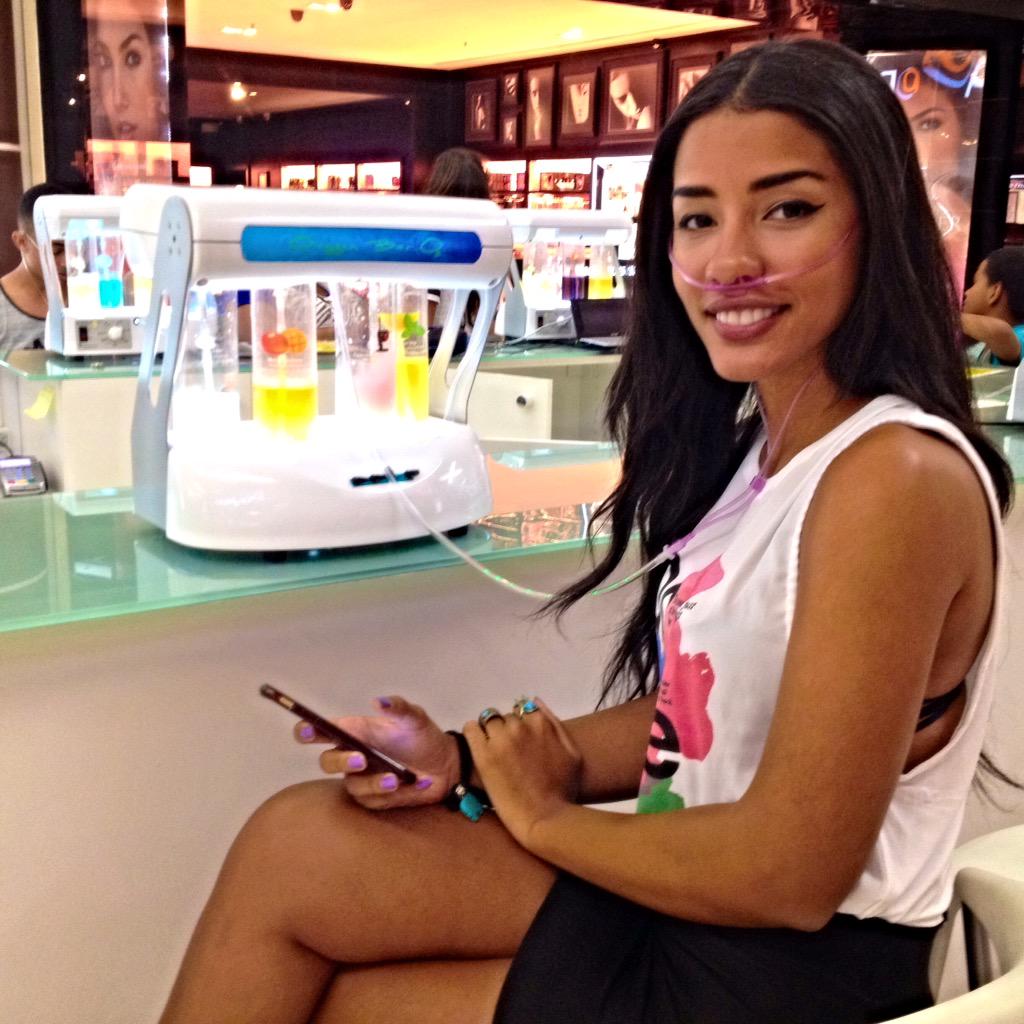 oxygenbarRD's tweet image. Se acerca el fin de semana , y no te puedes perder una experiencia única y inolvidable 

#oxygenbarRD ✔️