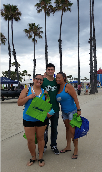 makeawishla's tweet photo. Our #YouShareWeShare ambassadors are #SharingItForward at @usopenofsurf in #HuntingtonBeach @MakeAWishOCIE http://t.co/55csFn2TUR