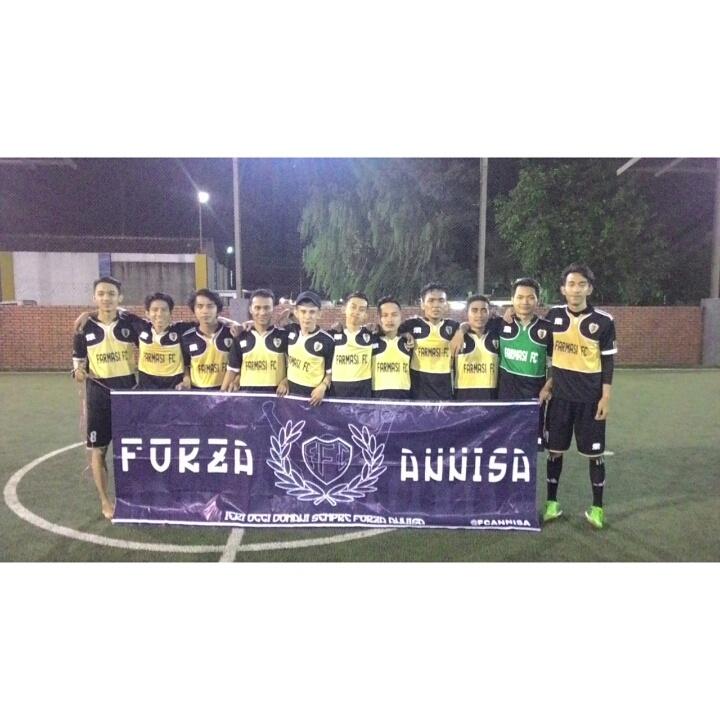 FCAnnisa's tweet photo. Semangat fcannisa !!! Jungjung tinggi sportifitas http://t.co/juNztS92PT