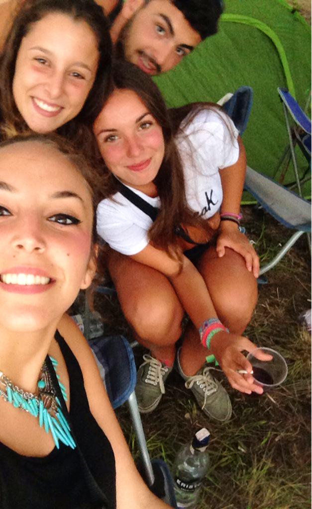 Niniti1's tweet photo. Campineo arenaaaal @LaauritaAlvarez http://t.co/BoVEra7Q3u