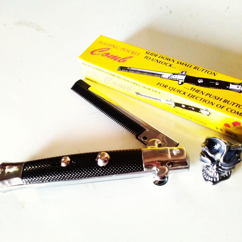 SWITCHBLADE COMB - Sisir Lipat IDR.80K