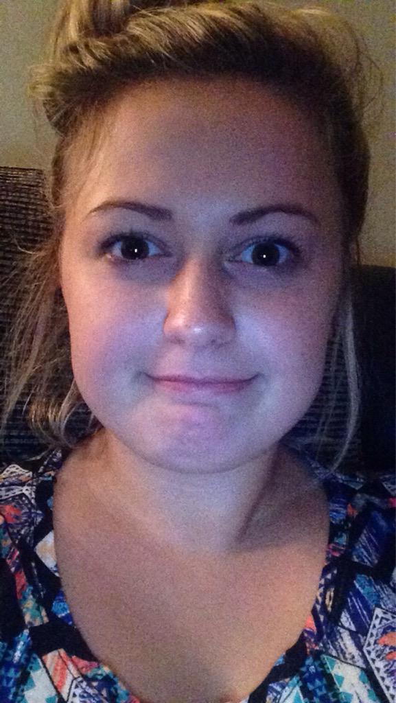 lookitsRACHAELx's tweet photo. Abdys guilty o some perfect 365 💁🏼 #whysostunning http://t.co/Eqj4bVvkTM