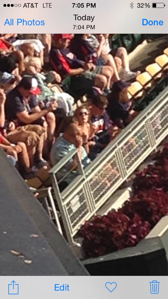 Ben_Busse16's tweet photo. I see you🙈 @lauren_busse25 @deannabusse @bradleybusse http://t.co/X7hNCFUPsy