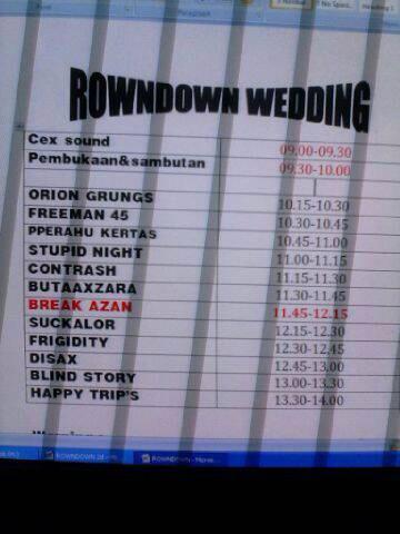 Today <a href="/Perahukertas_MP/">Perahu Kertas</a> live perfoam in padasuka seeu ! Cc <a href="/WirbiManagement/">Wirbi Family</a>