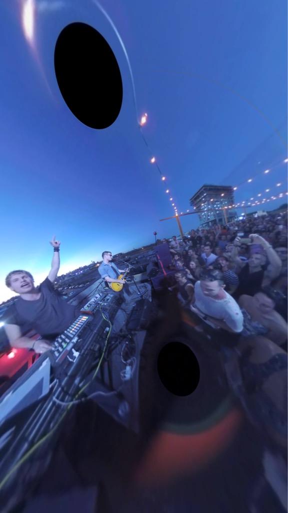 SeanAshe2's tweet photo. Very cool live stream of @Bobmosesmusic from @OutputClubBK #AbsolutReality http://t.co/dDP3EG8WhP
