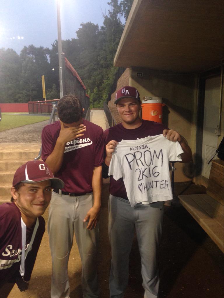 connerstrong22's tweet image. And it's begun.....