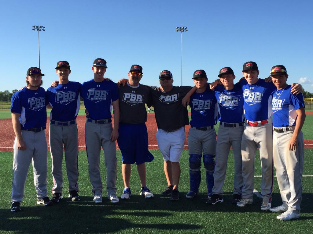 jjohnson4860's tweet photo. It's been a great summer with these guys. #KBC #PBRKY.   Yeahhhbuddy http://t.co/C7beESrTLF