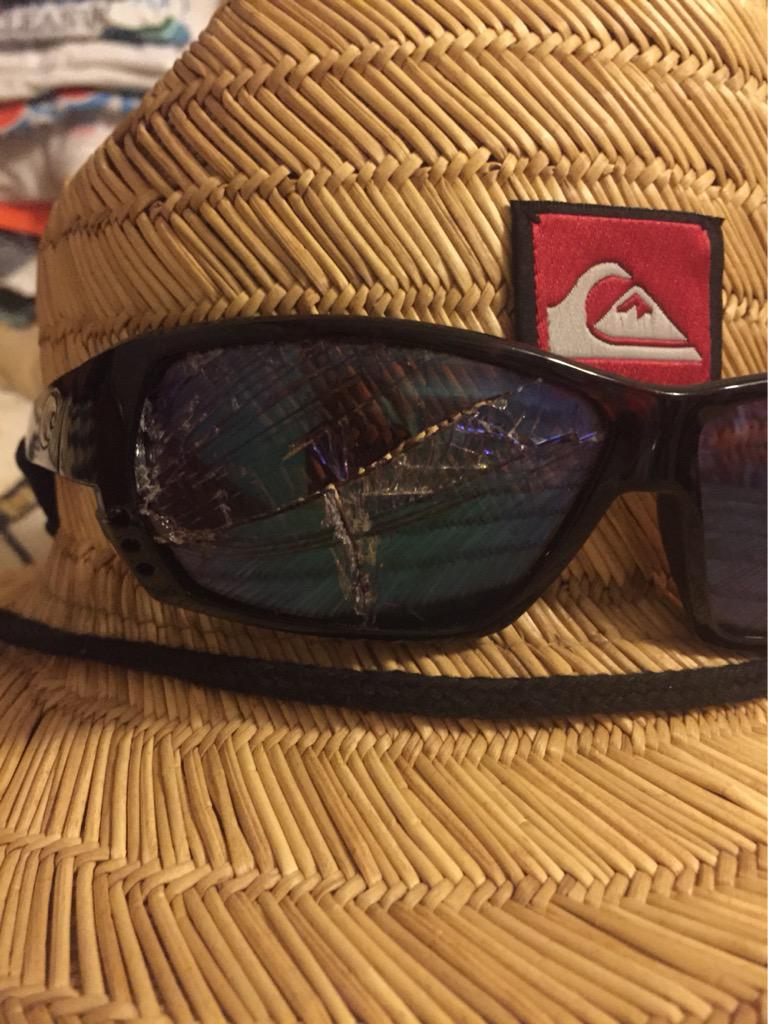 jmx3232's tweet photo. Space cadet sailing kid: *steps on Johns sunglasses* "I thought it was a branch" @ShitJrSailorSay http://t.co/3y9azzX0fh