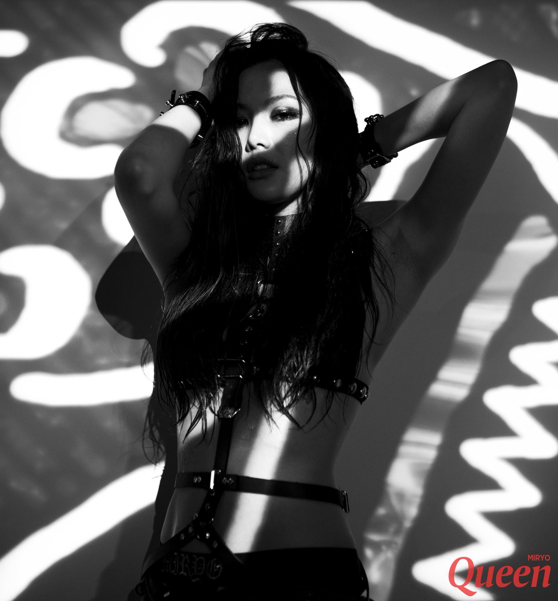 neganetwork1's tweet photo. [BEG] 미료(MIRYO)- QUEEN(feat.가인) Special Image Photo #3
#미료 #miryo #queen #gain
M/V : http://t.co/TSExVcfobU http://t.co/I1KYPpNy15