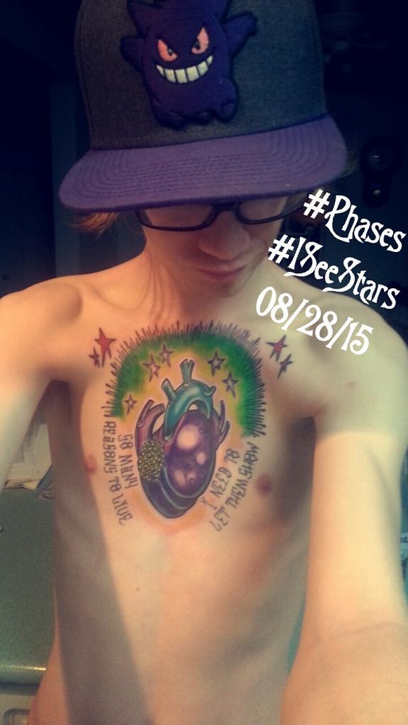 SomethinWitty20's tweet photo. @iseestarsmusic @devinoliver #Phases  #MurderMittenUnplugged  #NewTattoo #Fuckyeah #sexynipps http://t.co/I2iccmEUcQ
