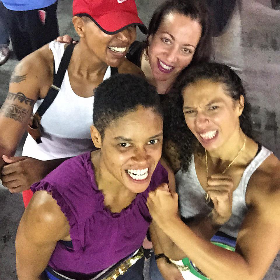 wwboxnyc's tweet photo. Hanging With #TheChamps #lilgladiator + @adriennecford + @flex_more #Gleasons #Brooklyn #Boxing #NYC #Women #Boxing http://t.co/I4K0G8YKvc