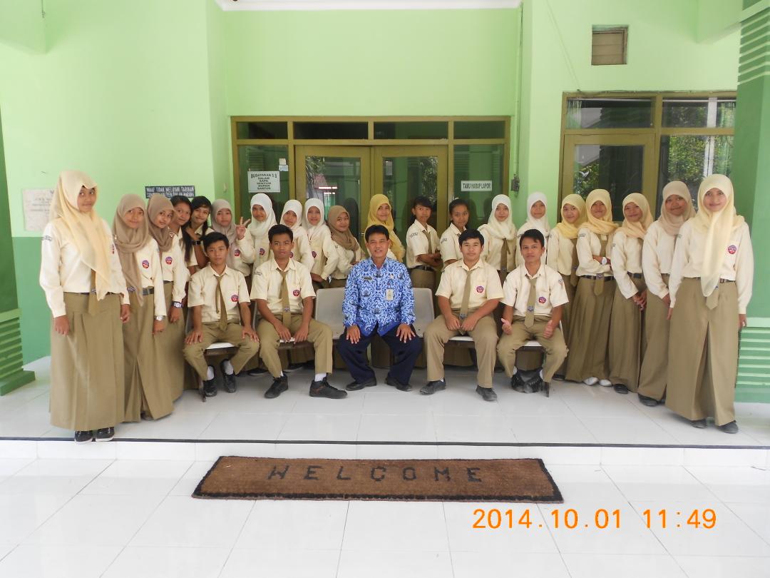 mayank_virgin's tweet photo. #fotobareng #satukelassamawalikelas #kenangan #Xmia2 @AmirulFarika @putrirahayu473_ @fhiyan_inthan http://t.co/8PqKEMW30M