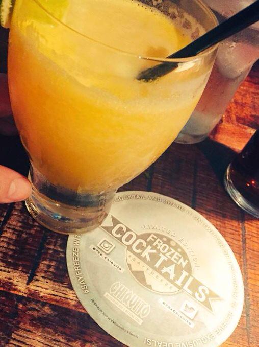 cookeshiv's tweet image. #sayfreeze @TheChiquito