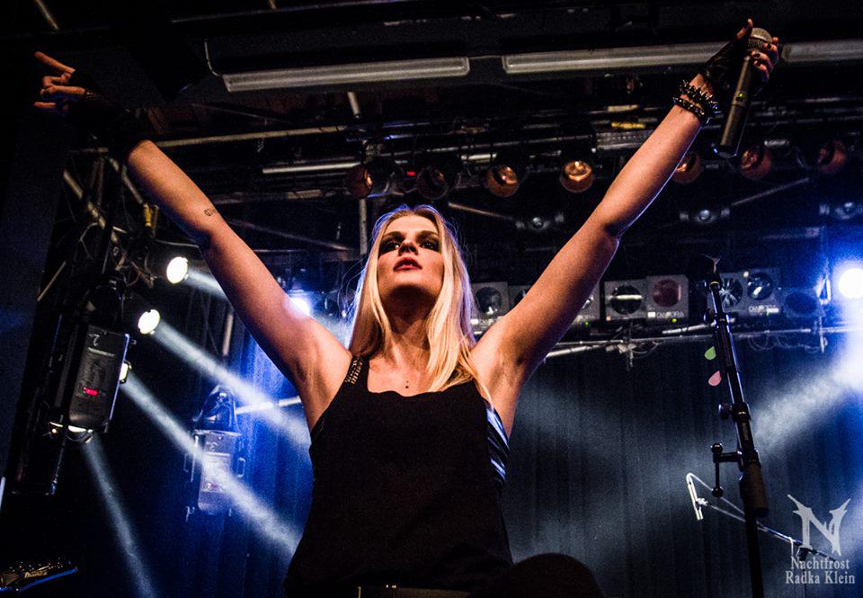 evillevocals's tweet photo. show in Vienna with #HaloCreation #deathmetal #metal #arealmetalshow #rockinthestage http://t.co/ZqlAjAyCH5