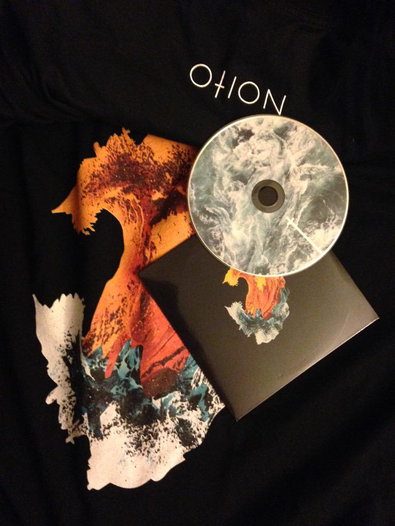 fateproduction's tweet photo. O † I O N

B R O K E N  B O N E S

http://t.co/4Sxm1cFfuO http://t.co/7VYARkpOfD