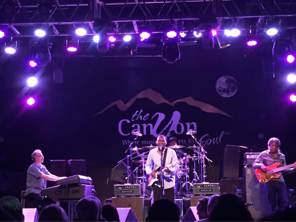 The Robert Cray Band - happy Birthday Robert Cray  