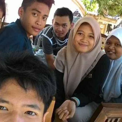 Jhenny_Putri's tweet photo. Hehehe http://t.co/Ox7MdAy8bj